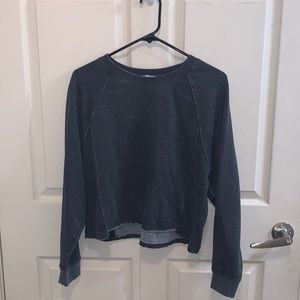 DARK GRAY SWEATSHIRT